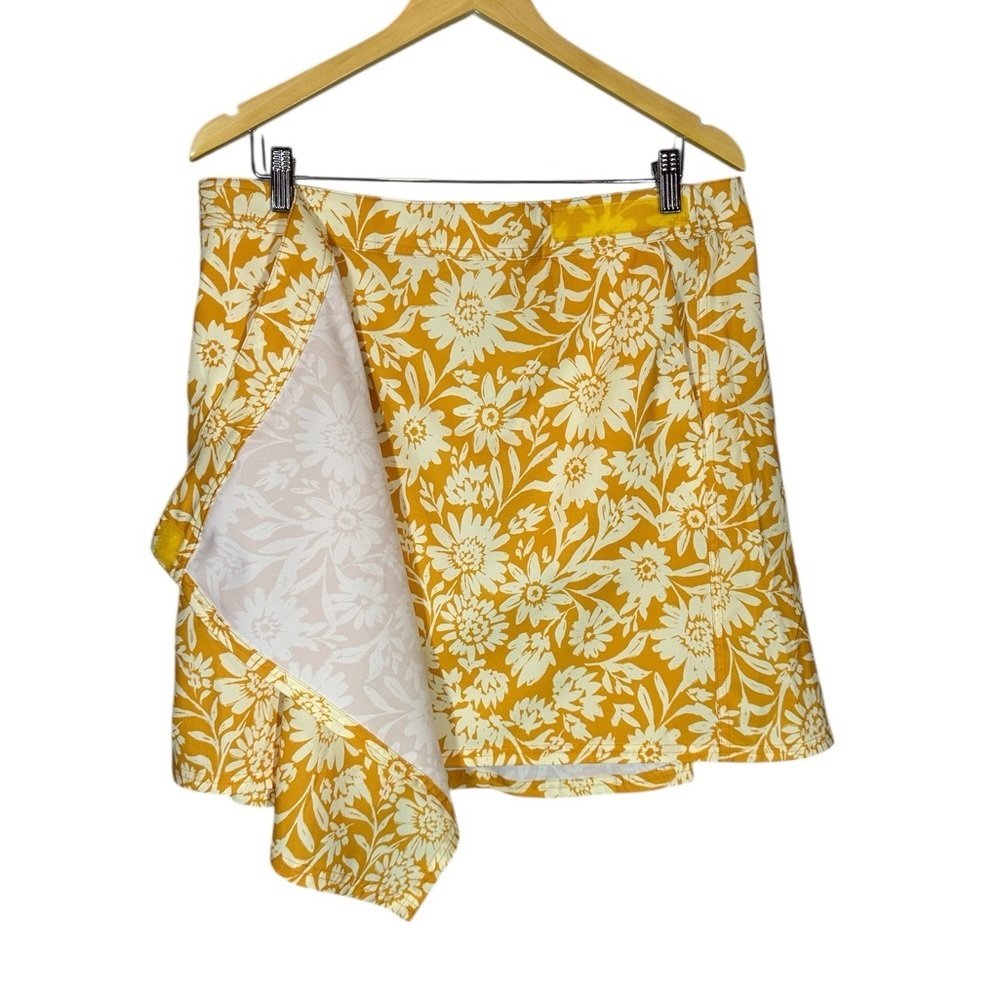 RIPSKIRT Women's XL Yellow Hawaiian Floral Wrap Skirt - Picture 3 of 6